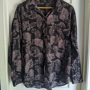 FREE with purchase over $30 🤩Guess leopard print blouse - Medium